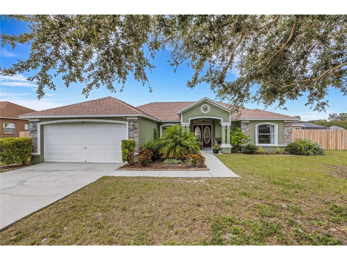188 Lake Thomas Drive Winter Haven FL 33880 P4927044 image1