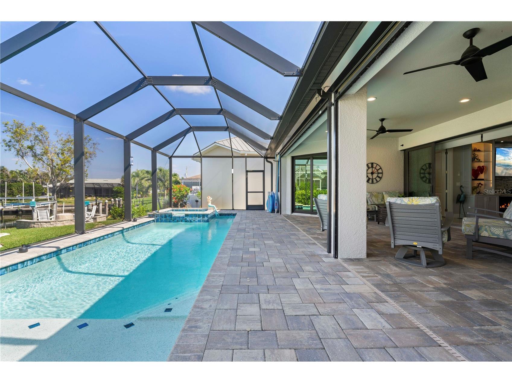 1880 Aqui Esta Drive Punta Gorda FL 33950 - LADYFISH BAY CANAL C7526238 image6