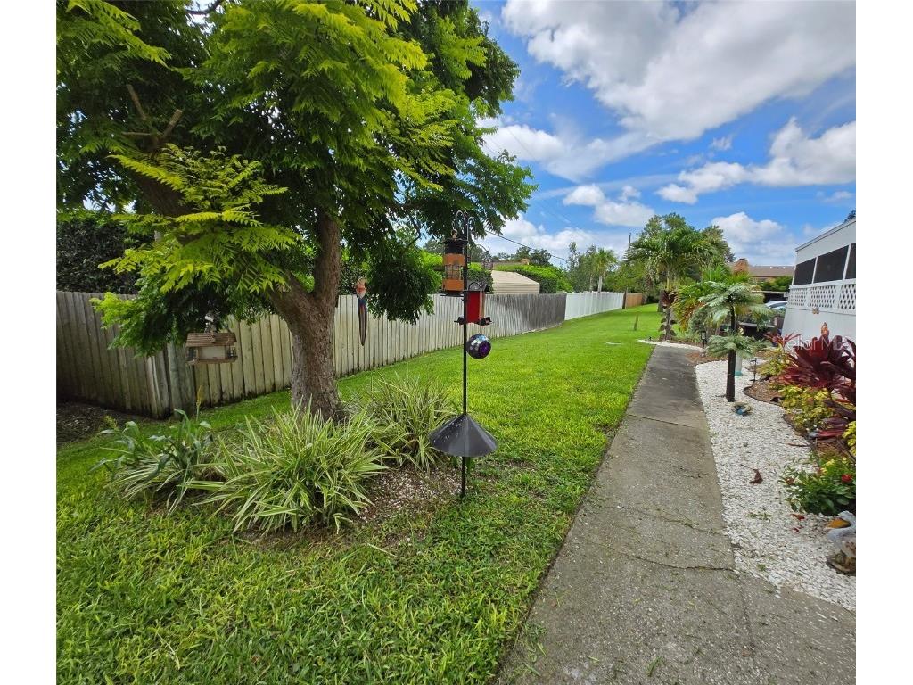 1880 Clearbrooke Drive Clearwater FL 33760 TB8401626 image4