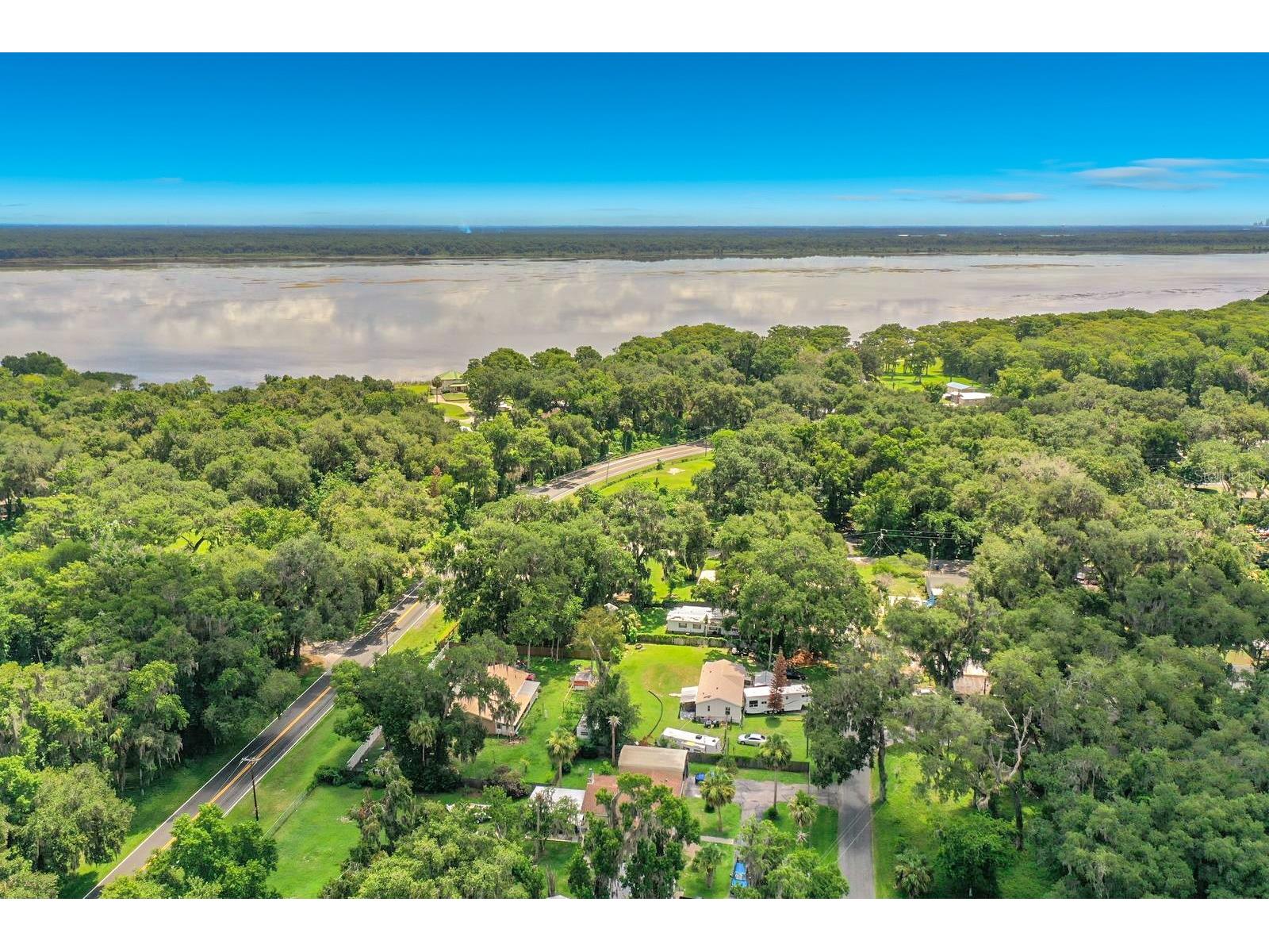 1880 Cr 422 Lake Panasoffkee FL 33538 D6147923 image45