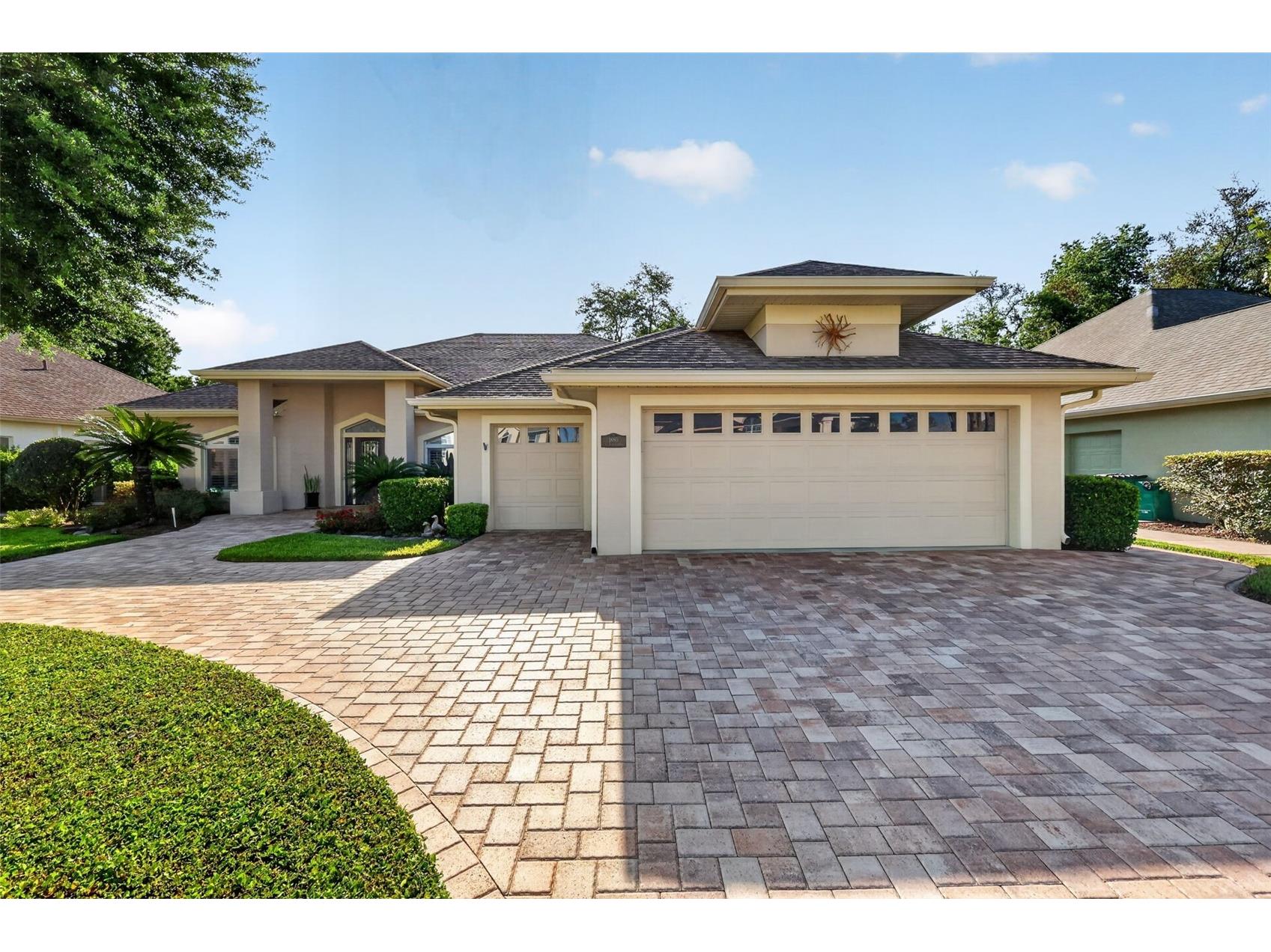 1880 Edgewater Drive Mount Dora FL 32757 G5110379 image2