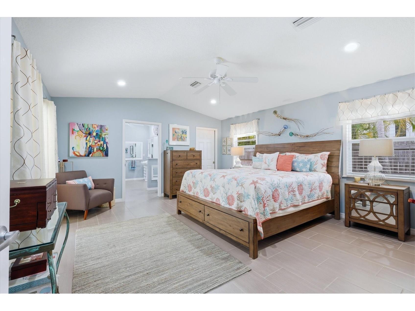 1880 Loma Linda Street Sarasota FL 34239 A4688301 image15