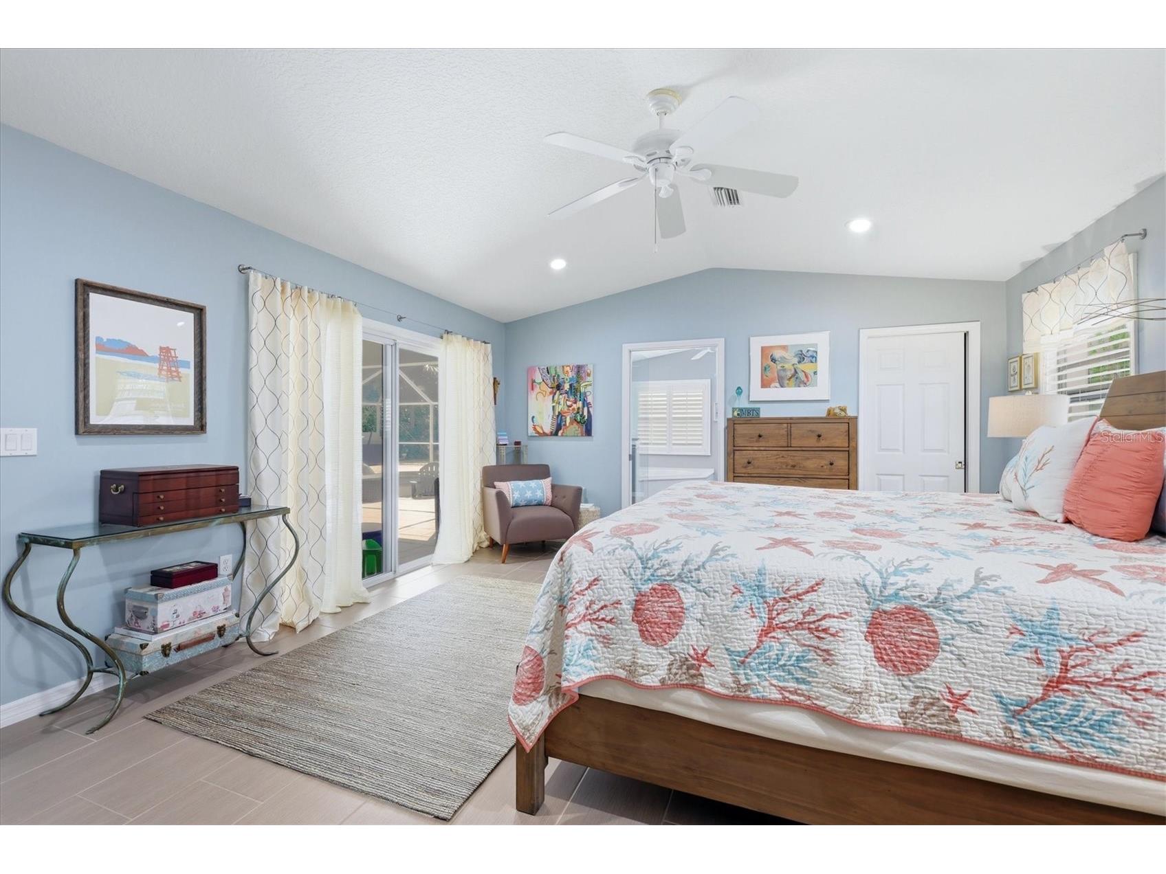1880 Loma Linda Street Sarasota FL 34239 A4688301 image16