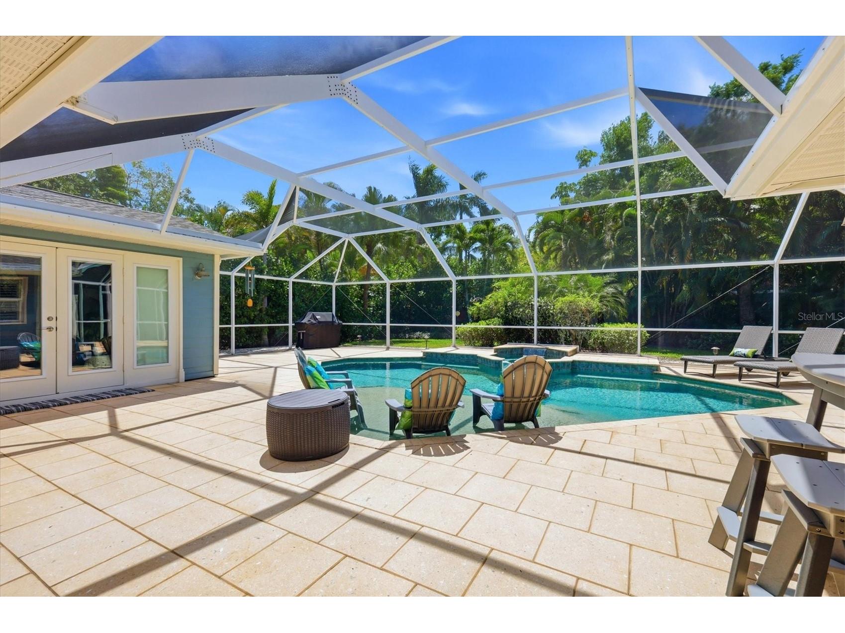 1880 Loma Linda Street Sarasota FL 34239 A4688301 image27