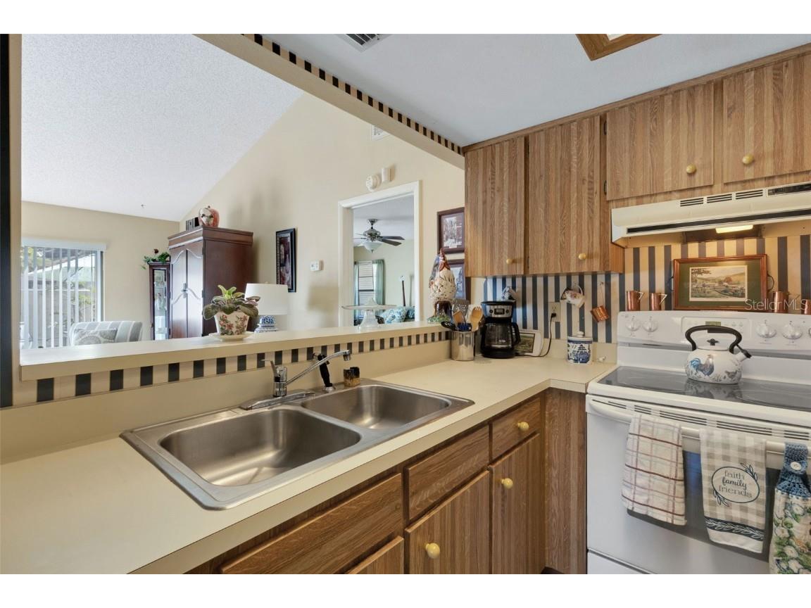 1880 N Crystal Lake Drive #26 Lakeland FL 33801 L4956835 image10