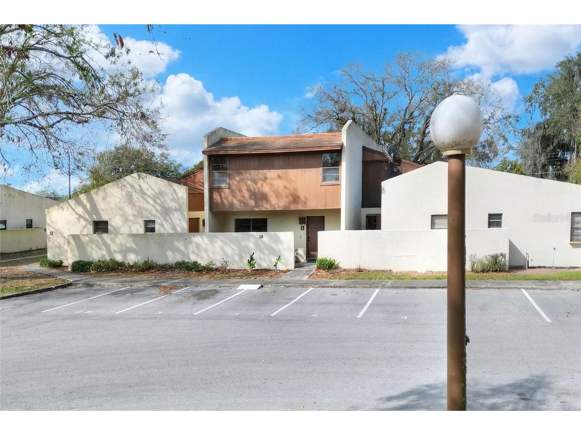 1880 N Crystal Lake Drive #4 Lakeland FL 33801 L4950740 image1