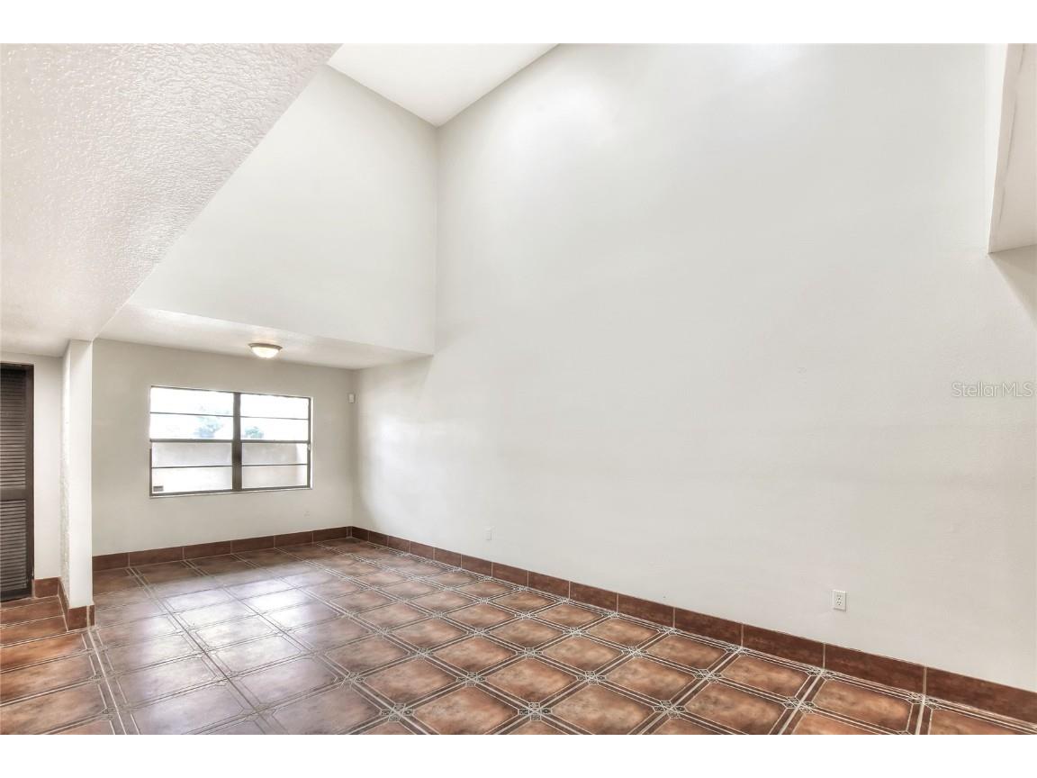 1880 N Crystal Lake Drive #4 Lakeland FL 33801 L4950740 image11