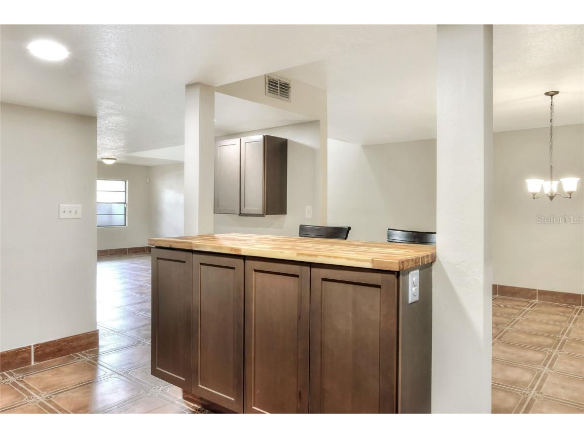 1880 N Crystal Lake Drive #4 Lakeland FL 33801 L4950740 image20