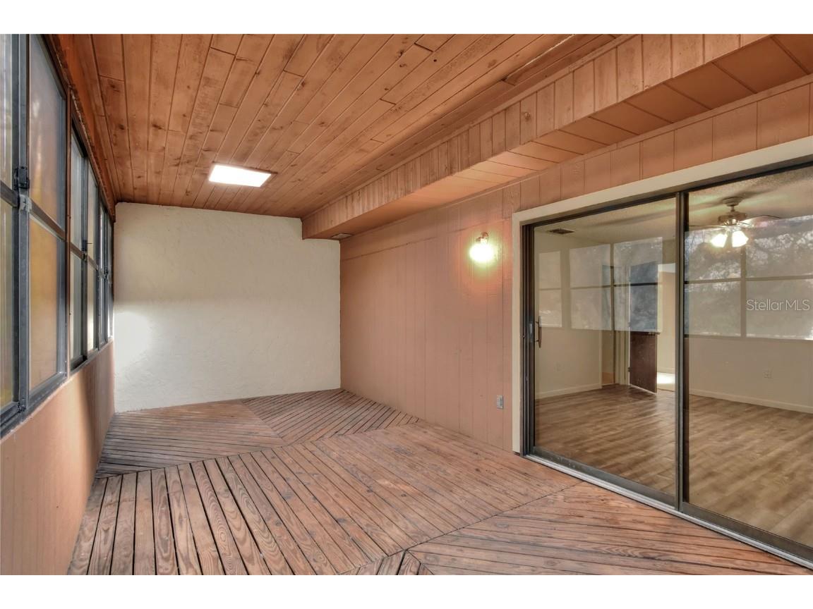 1880 N Crystal Lake Drive #4 Lakeland FL 33801 L4950740 image34