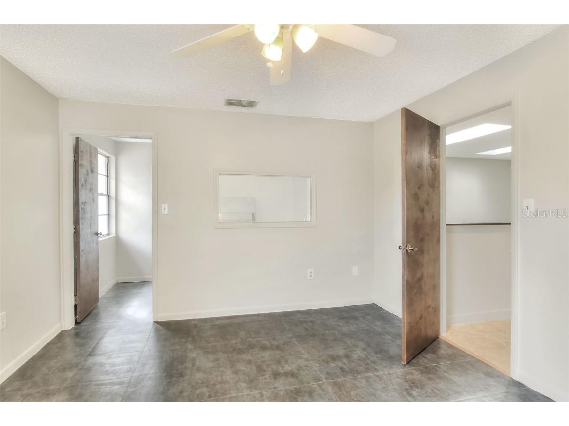 1880 N Crystal Lake Drive #4 Lakeland FL 33801 L4950740 image37