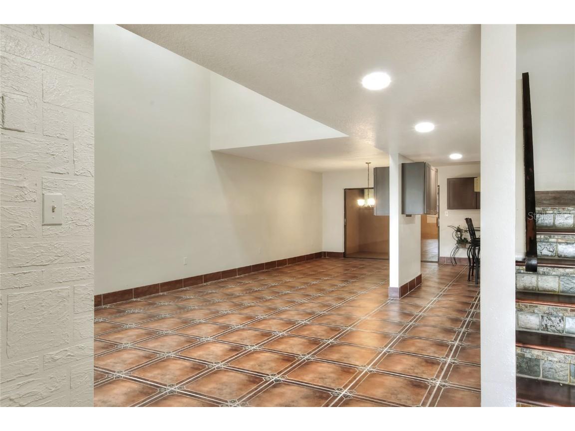 1880 N Crystal Lake Drive #4 Lakeland FL 33801 L4950740 image6