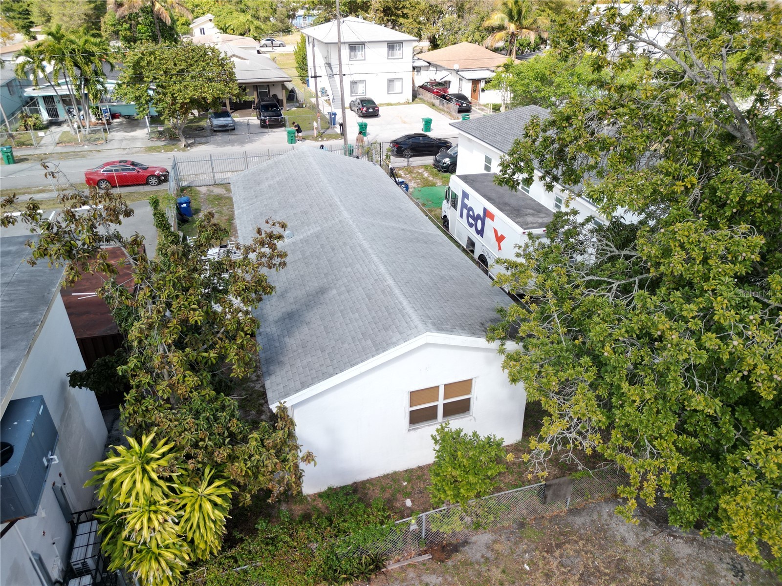 1880 NW 65th Street Miami FL 33147 TB8481143 image17