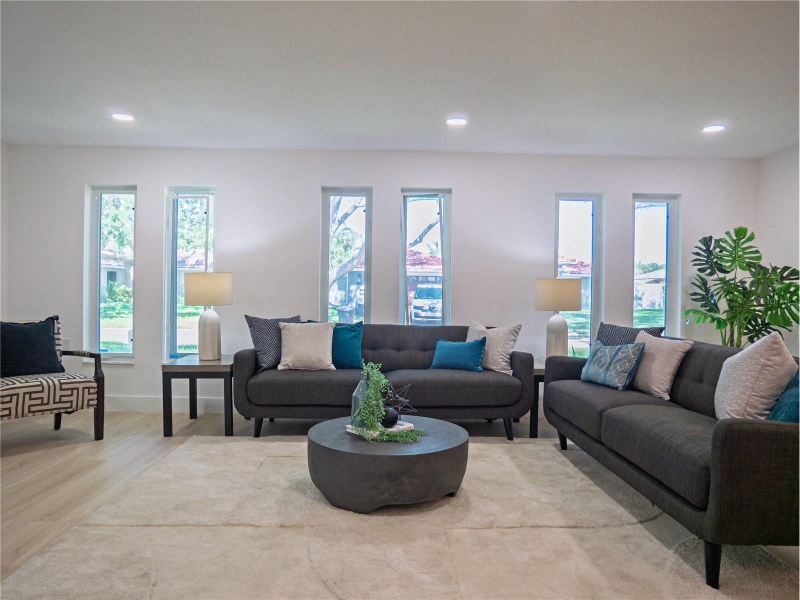 1880 Tanglewood Drive NE Saint Petersburg FL 33702 - OLD TAMPA BAY TB8509856 image10