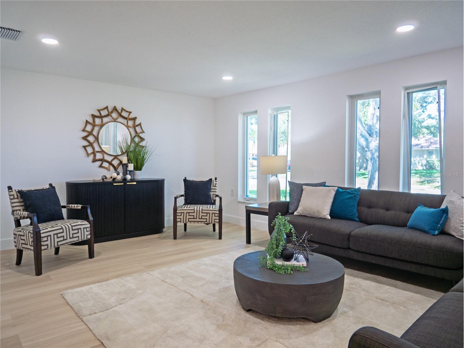 1880 Tanglewood Drive NE Saint Petersburg FL 33702 - OLD TAMPA BAY TB8509856 image11