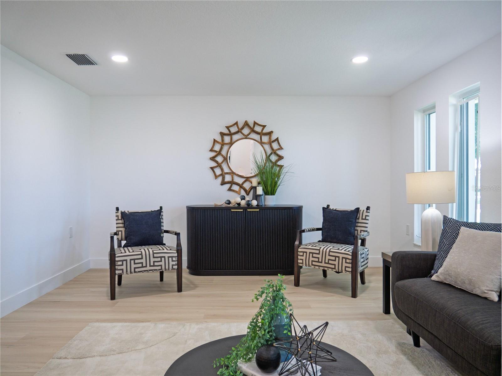 1880 Tanglewood Drive NE Saint Petersburg FL 33702 - OLD TAMPA BAY TB8509856 image12