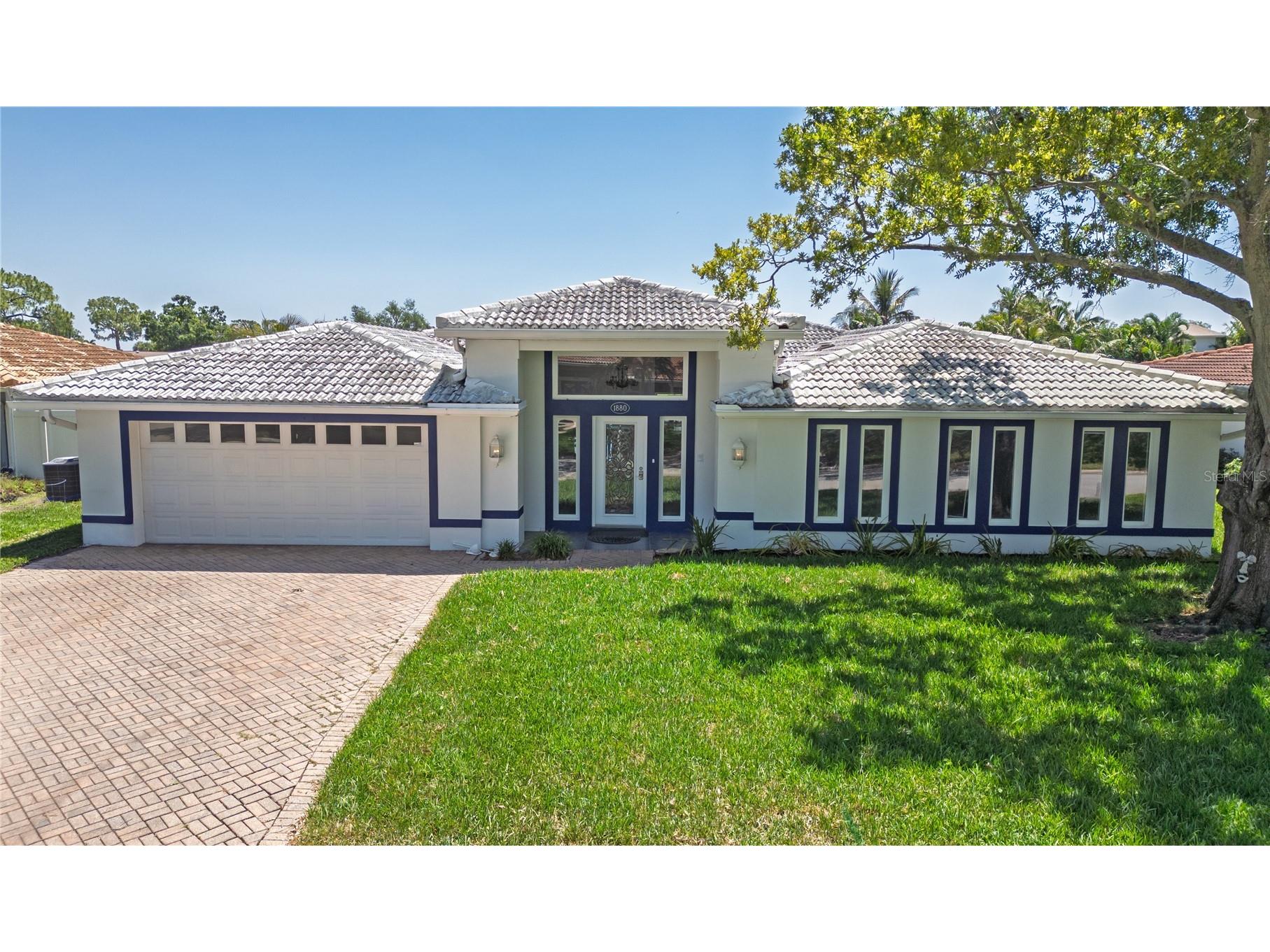 1880 Tanglewood Drive NE Saint Petersburg FL 33702 - OLD TAMPA BAY TB8509856 image3