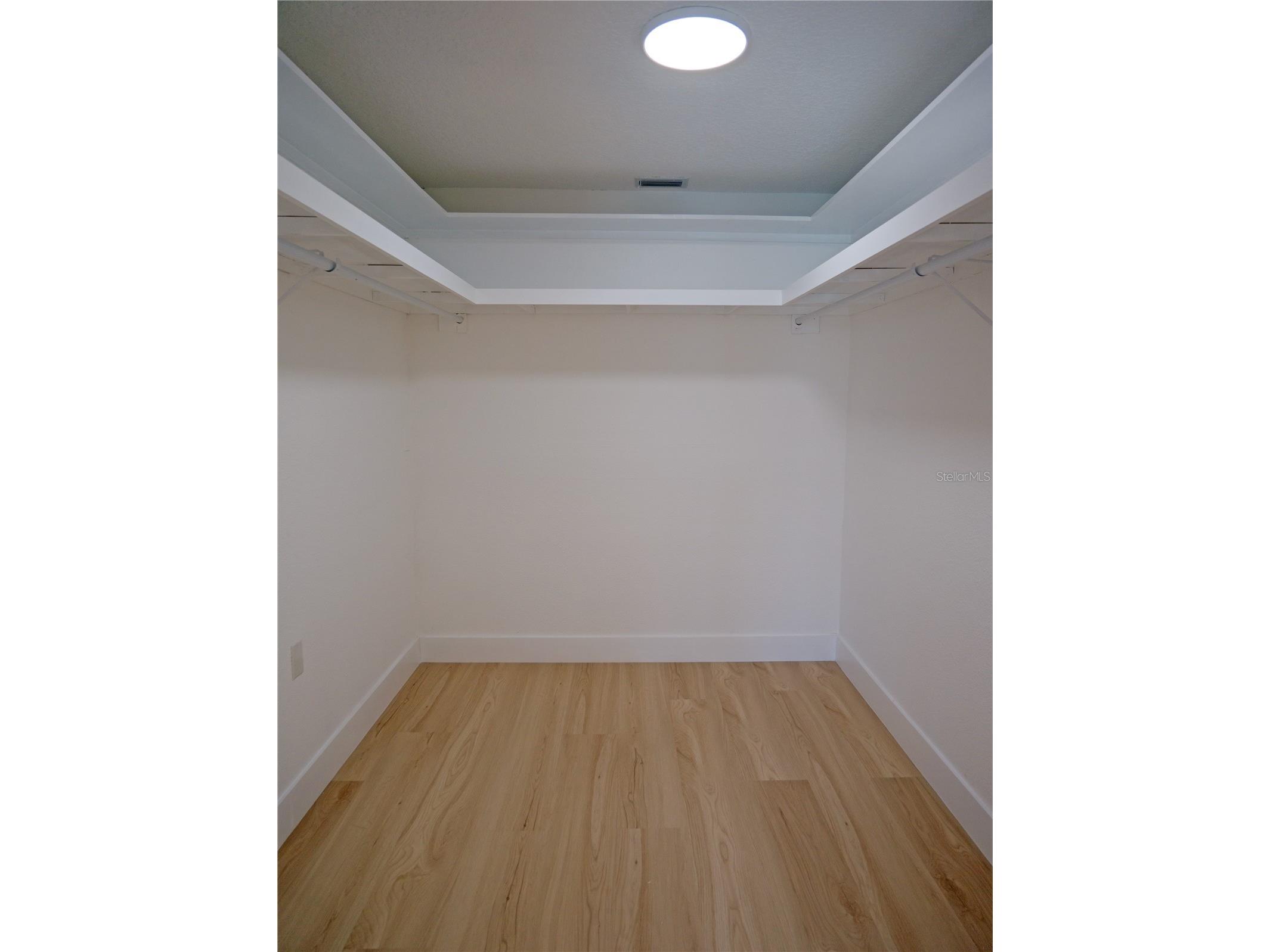 1880 Tanglewood Drive NE Saint Petersburg FL 33702 - OLD TAMPA BAY TB8509856 image30