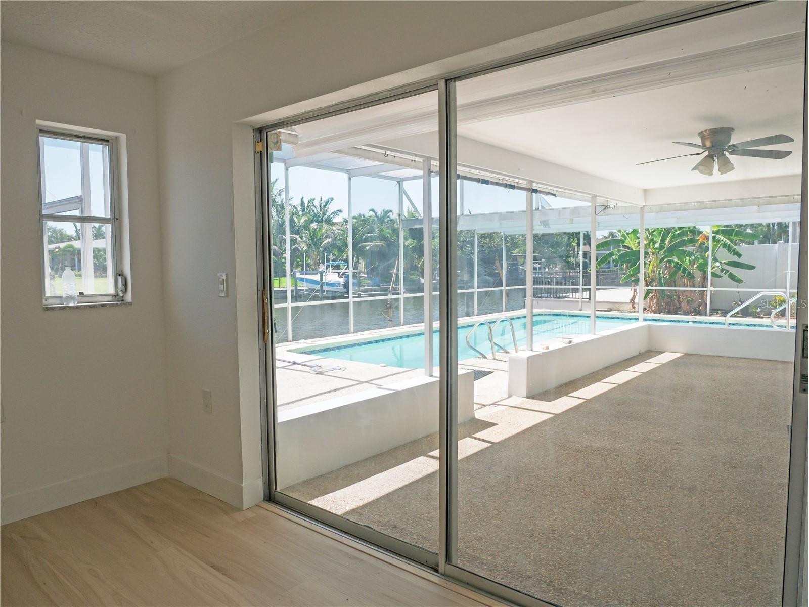 1880 Tanglewood Drive NE Saint Petersburg FL 33702 - OLD TAMPA BAY TB8509856 image45