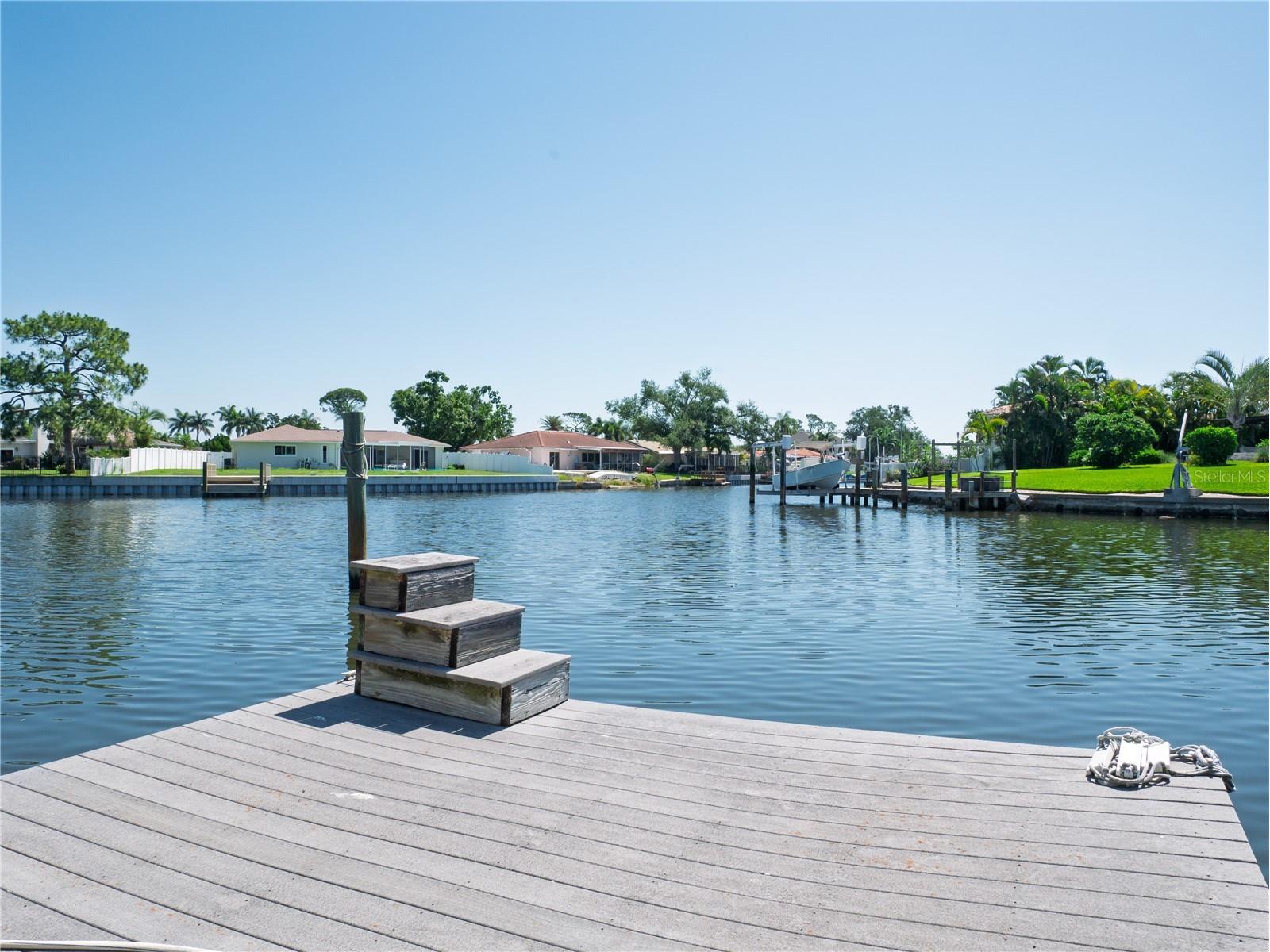 1880 Tanglewood Drive NE Saint Petersburg FL 33702 - OLD TAMPA BAY TB8509856 image54