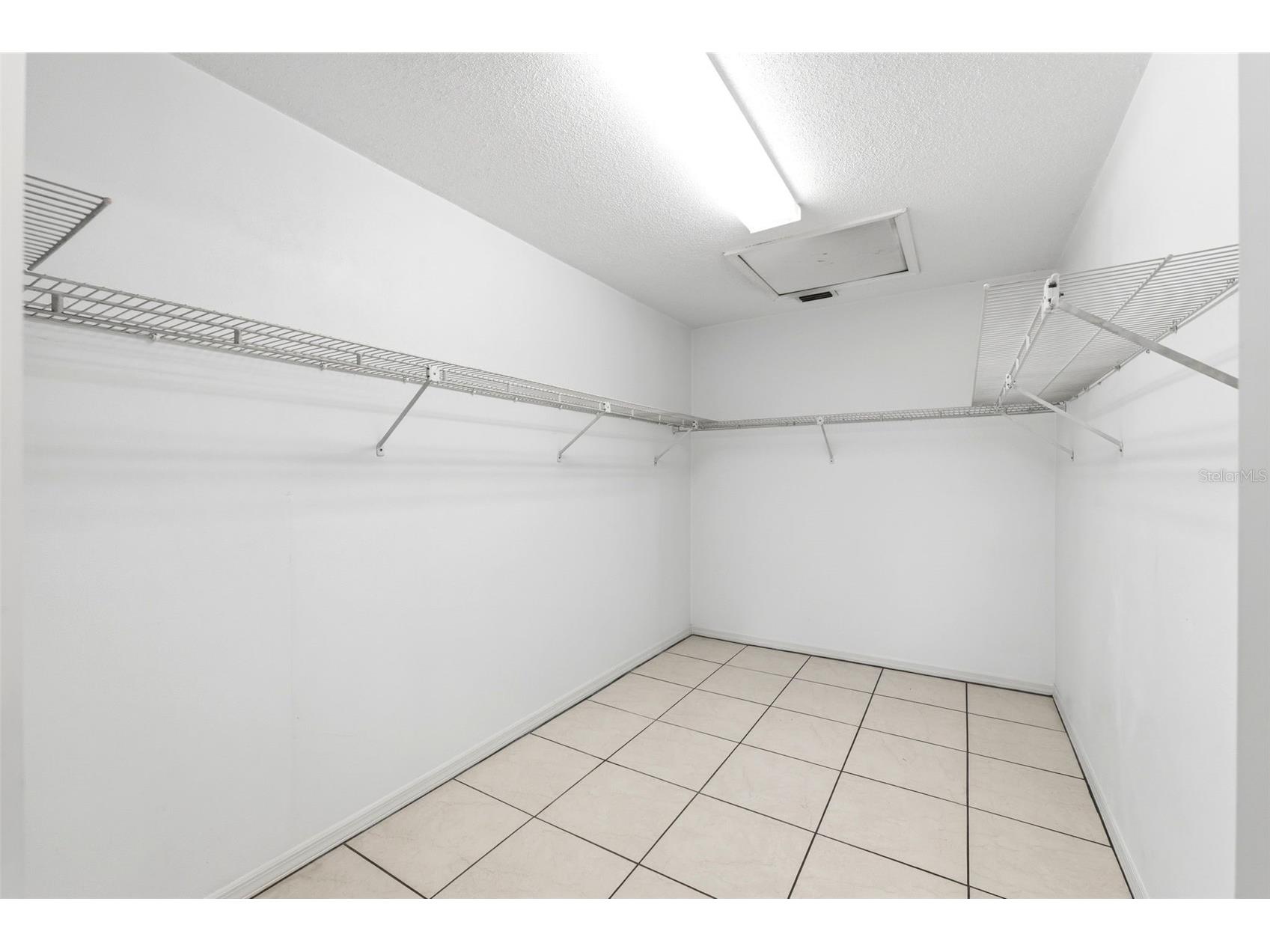 18805 Kelly Road Spring Hill FL 34610 W7884407 image20