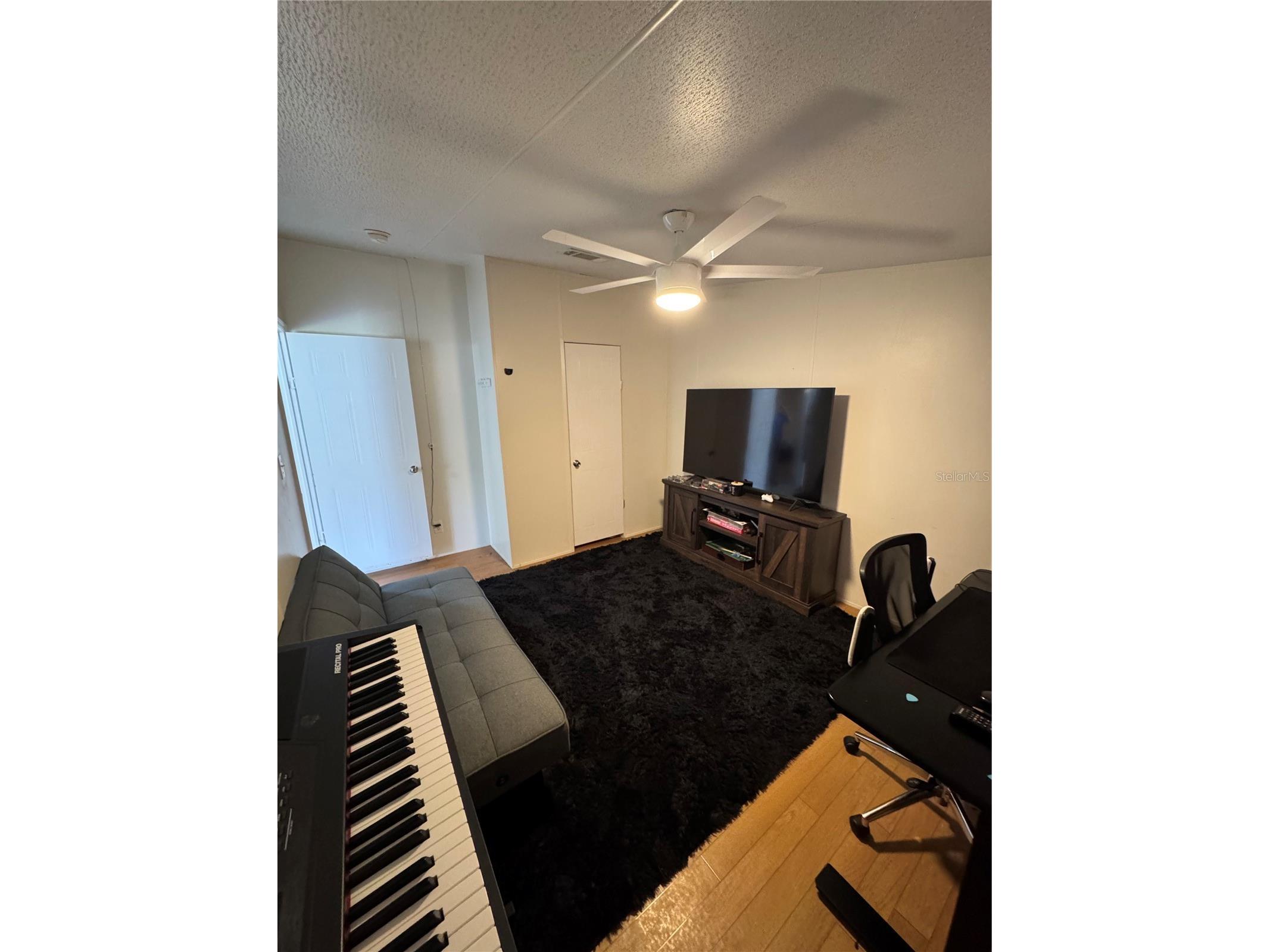 18806 Monroe Avenue Orlando FL 32820 O6372693 image30