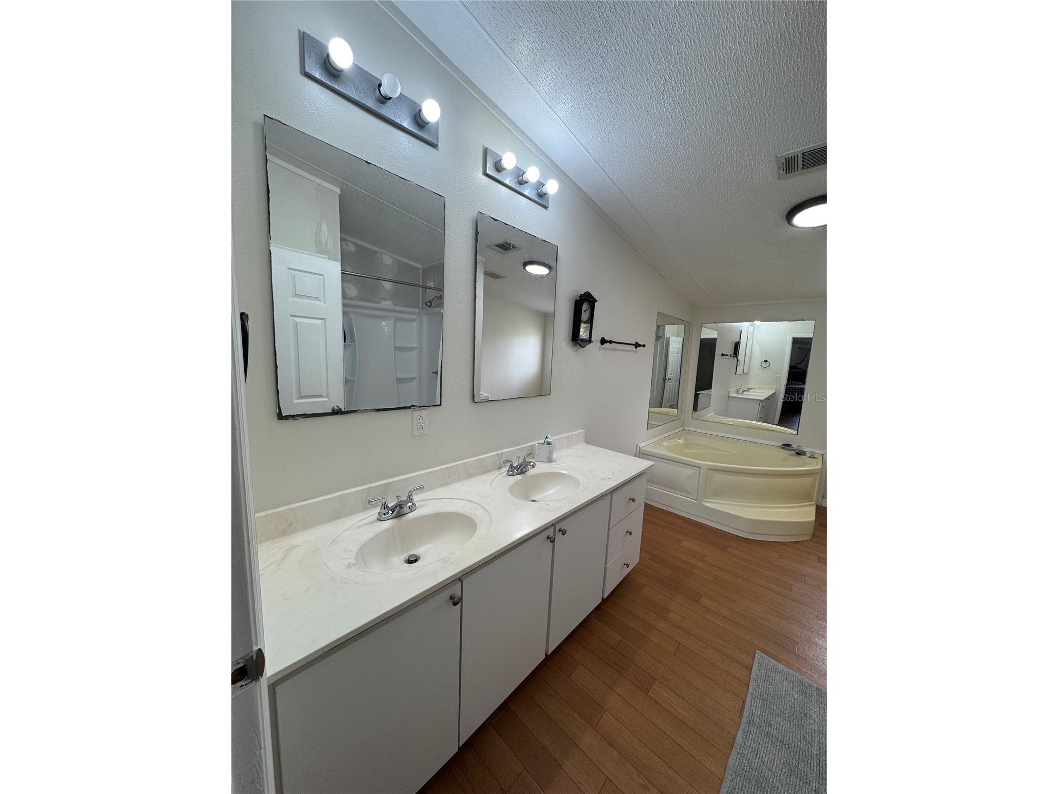 18806 Monroe Avenue Orlando FL 32820 O6372693 image46