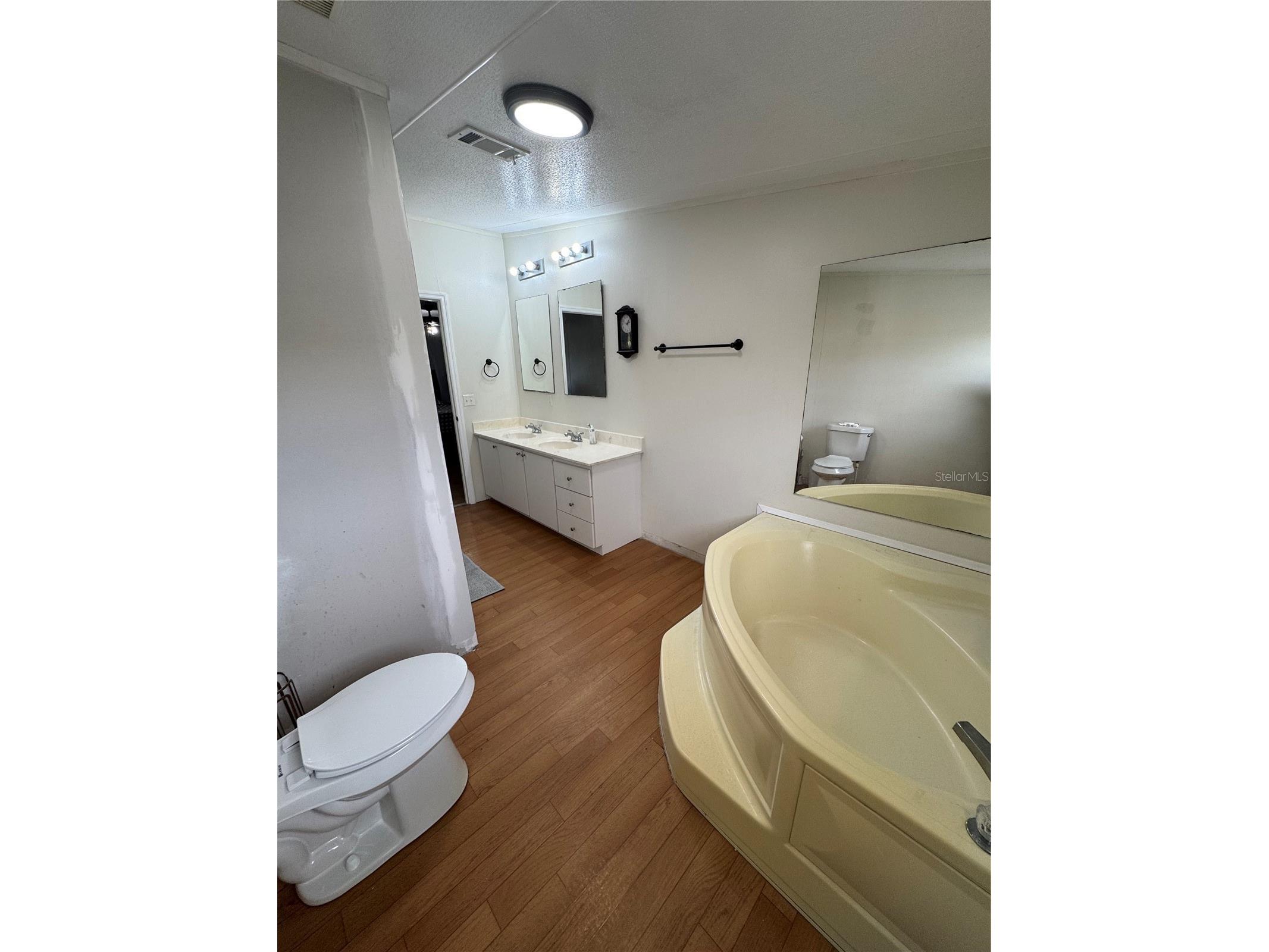 18806 Monroe Avenue Orlando FL 32820 O6372693 image47