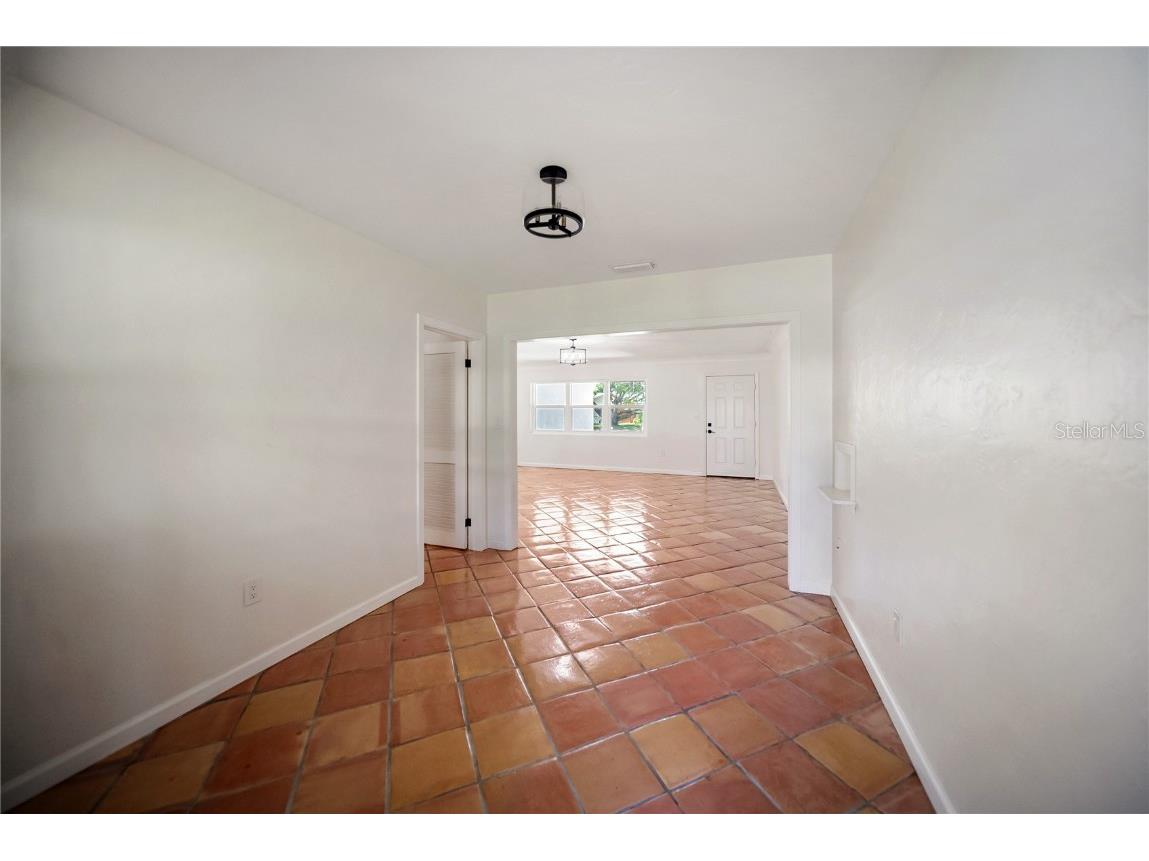 1881 Orchid Street Sarasota FL 34239 A4656488 image13