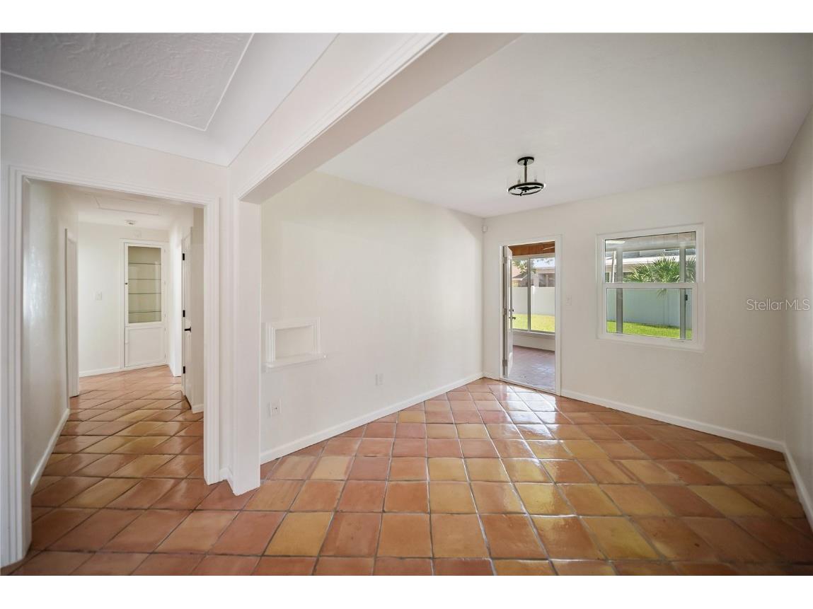 1881 Orchid Street Sarasota FL 34239 A4656488 image14