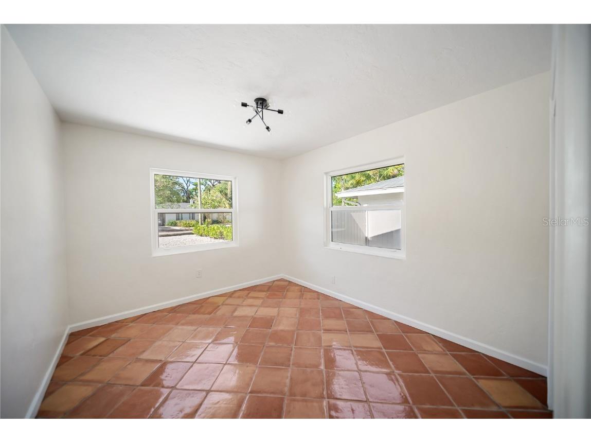 1881 Orchid Street Sarasota FL 34239 A4656488 image15