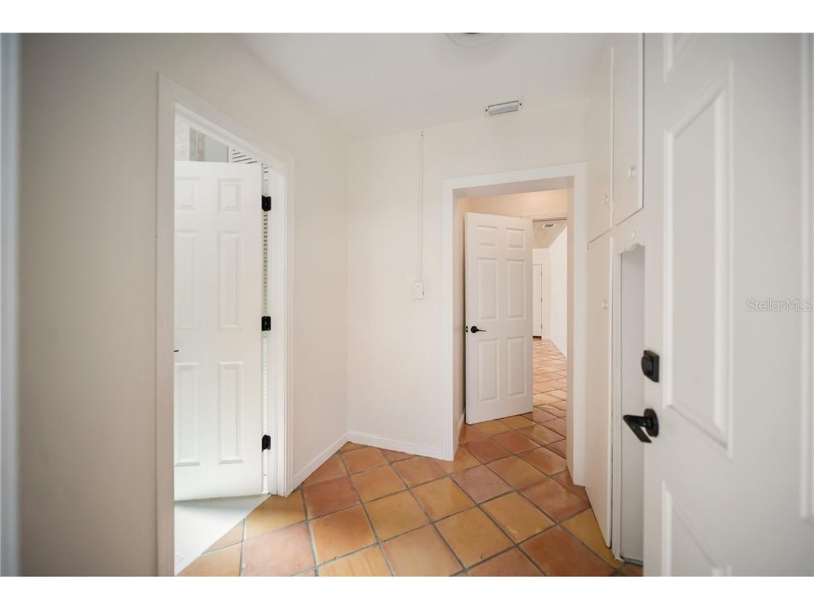 1881 Orchid Street Sarasota FL 34239 A4656488 image31