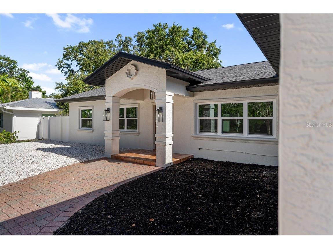 1881 Orchid Street Sarasota FL 34239 A4656488 image4