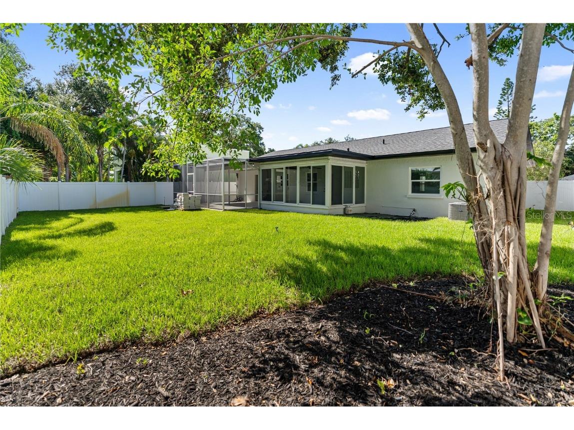 1881 Orchid Street Sarasota FL 34239 A4656488 image41
