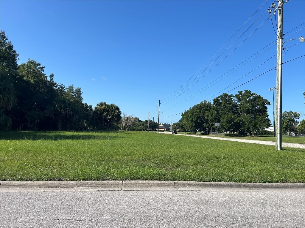 1881 SE 30th Avenue Ocala FL 34471 OM707151 image4