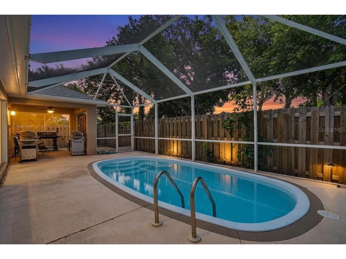1881 Summer Walk Circle Sarasota FL 34232 A4695685 image32