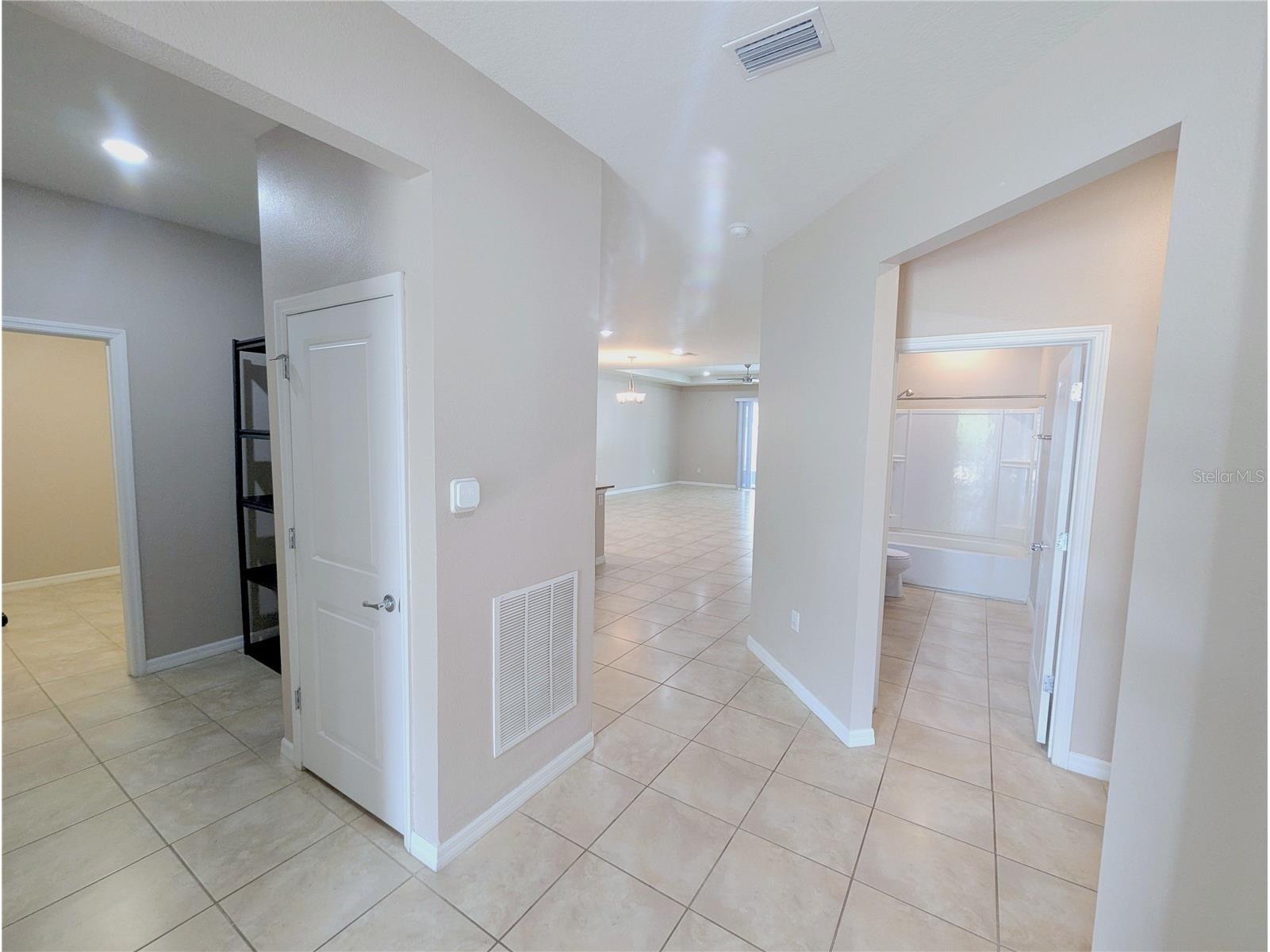 18810 Birchwood Groves Drive Lutz FL 33558 TB8502255 image12