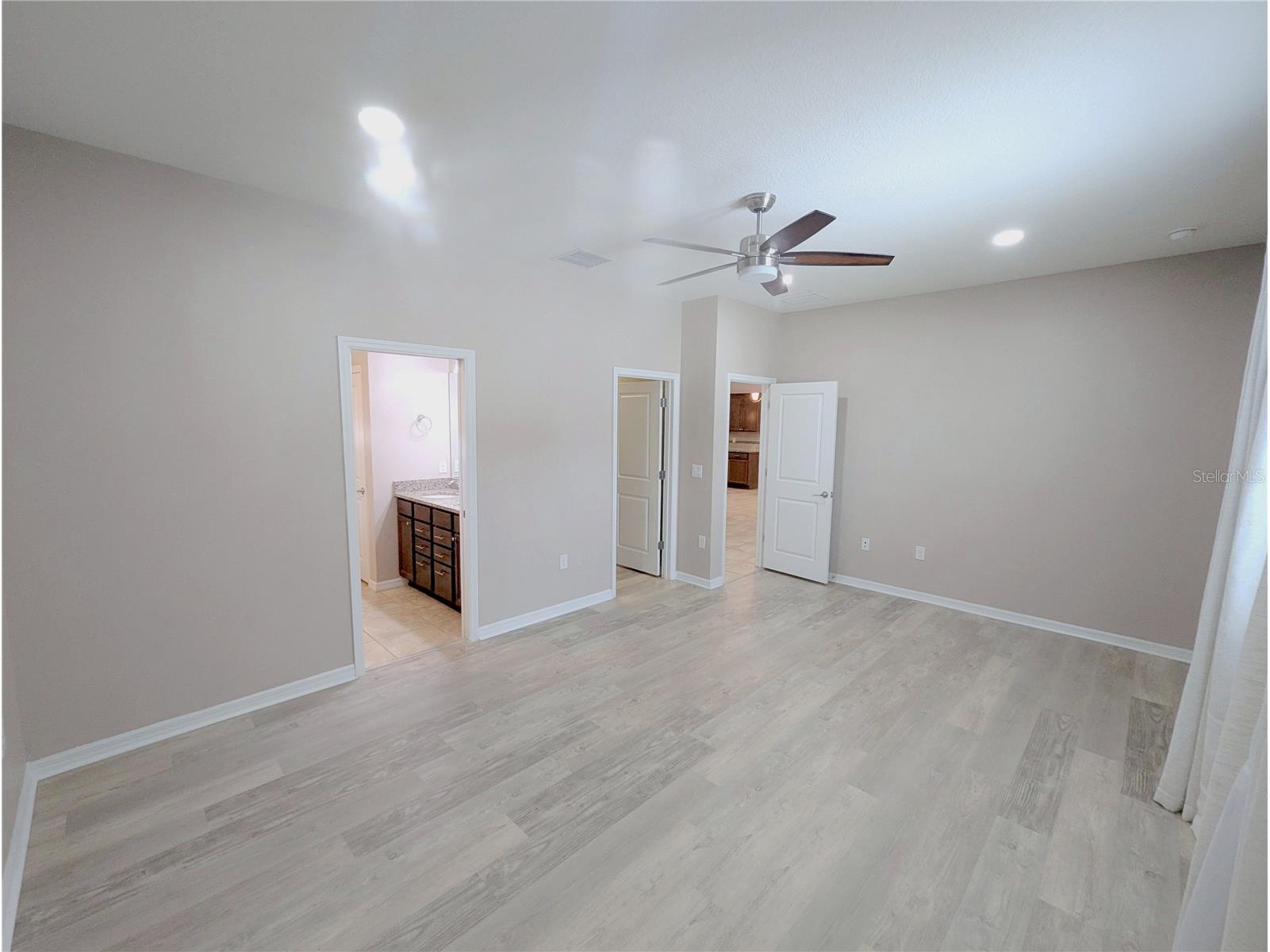 18810 Birchwood Groves Drive Lutz FL 33558 TB8502255 image13