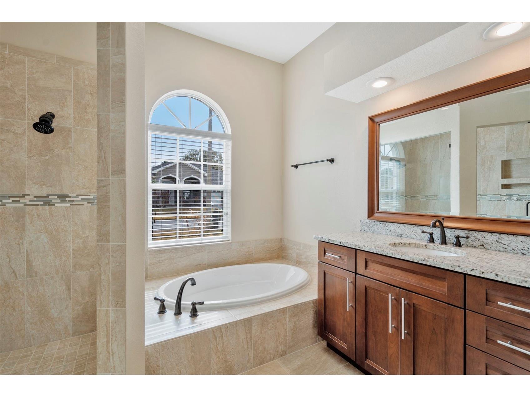 18810 Forest Glen Court Tampa FL 33647 TB8481756 image24