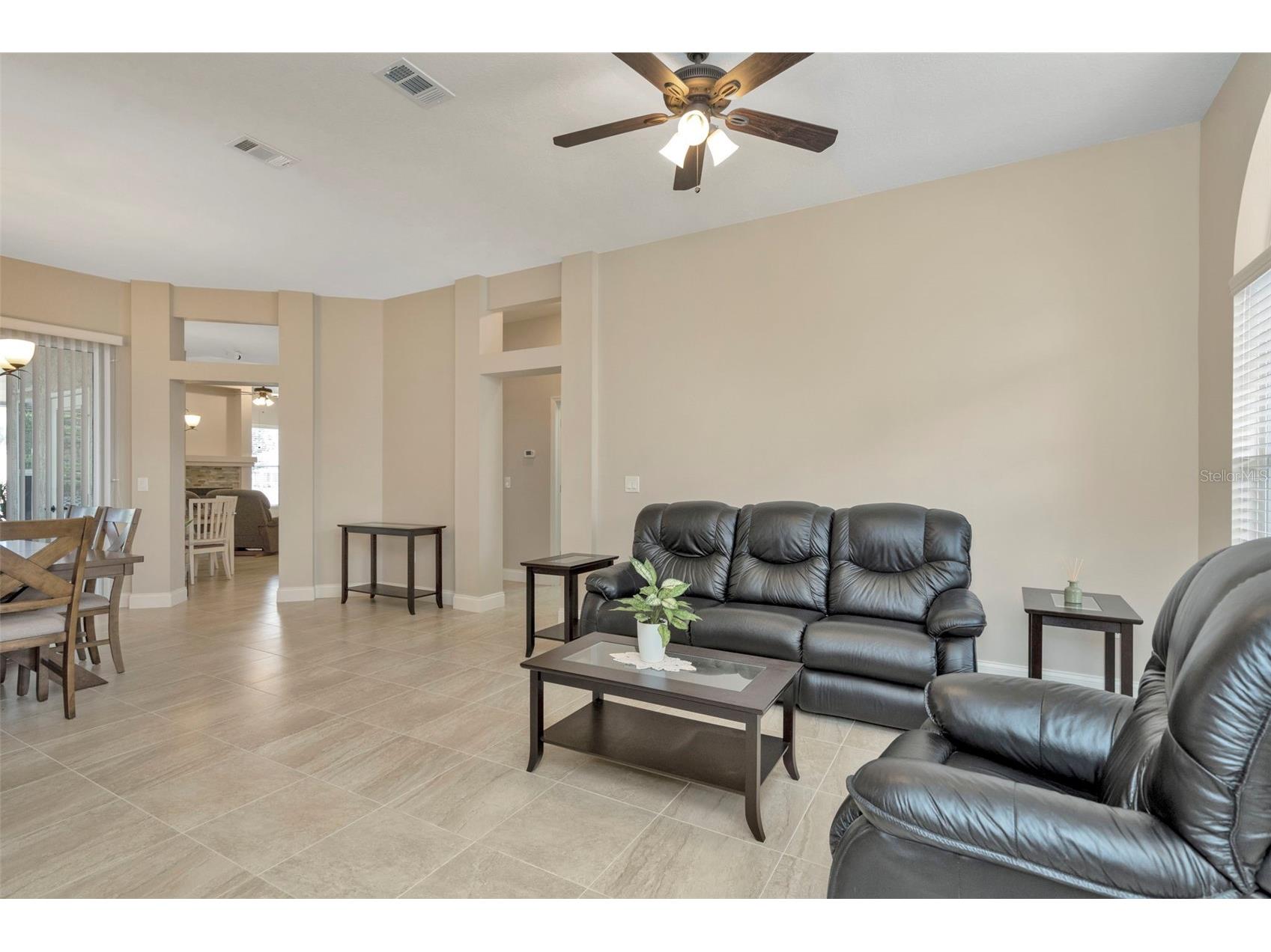 18810 Forest Glen Court Tampa FL 33647 TB8481756 image6