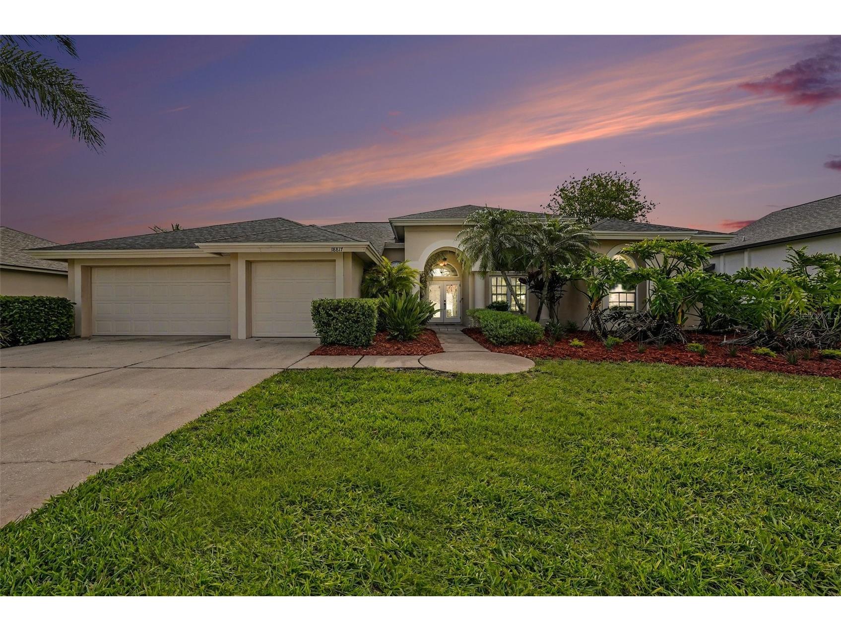 18817 Wimbledon Circle Lutz FL 33558 TB8495408 image1