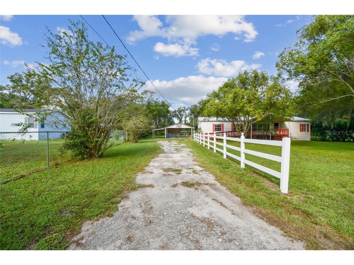 18818 Holly Pine Trail Lithia FL 33547 TB8436398 image2