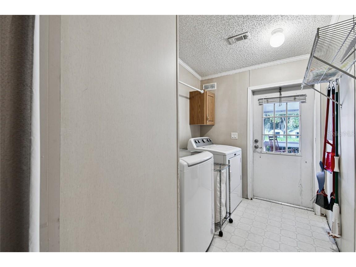 18818 Holly Pine Trail Lithia FL 33547 TB8436398 image24