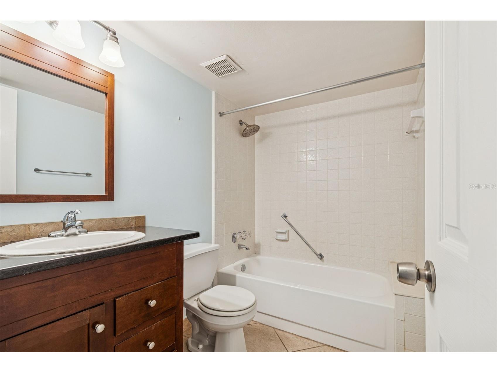 1882 Pine Ridge Way W #E1 Palm Harbor FL 34684 TB8463888 image17