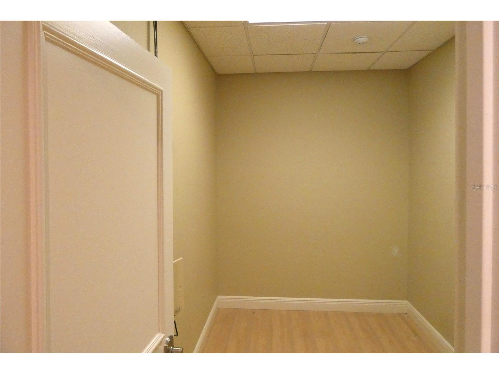 1882 Porter Lake Drive #103 106 107 108 Sarasota FL 34240 A4688083 image13