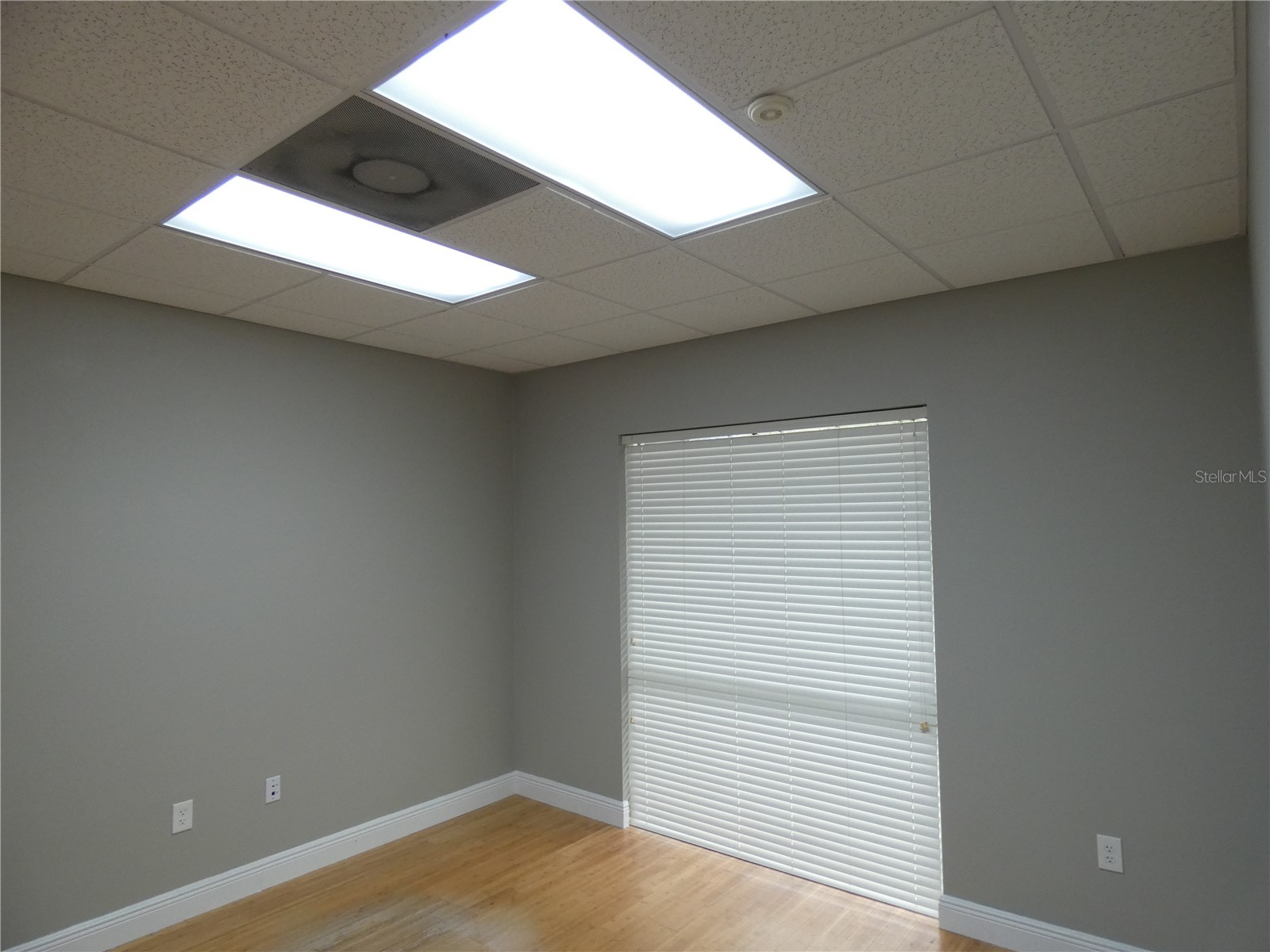1882 Porter Lake Drive #103 106 107 108 Sarasota FL 34240 A4688083 image17