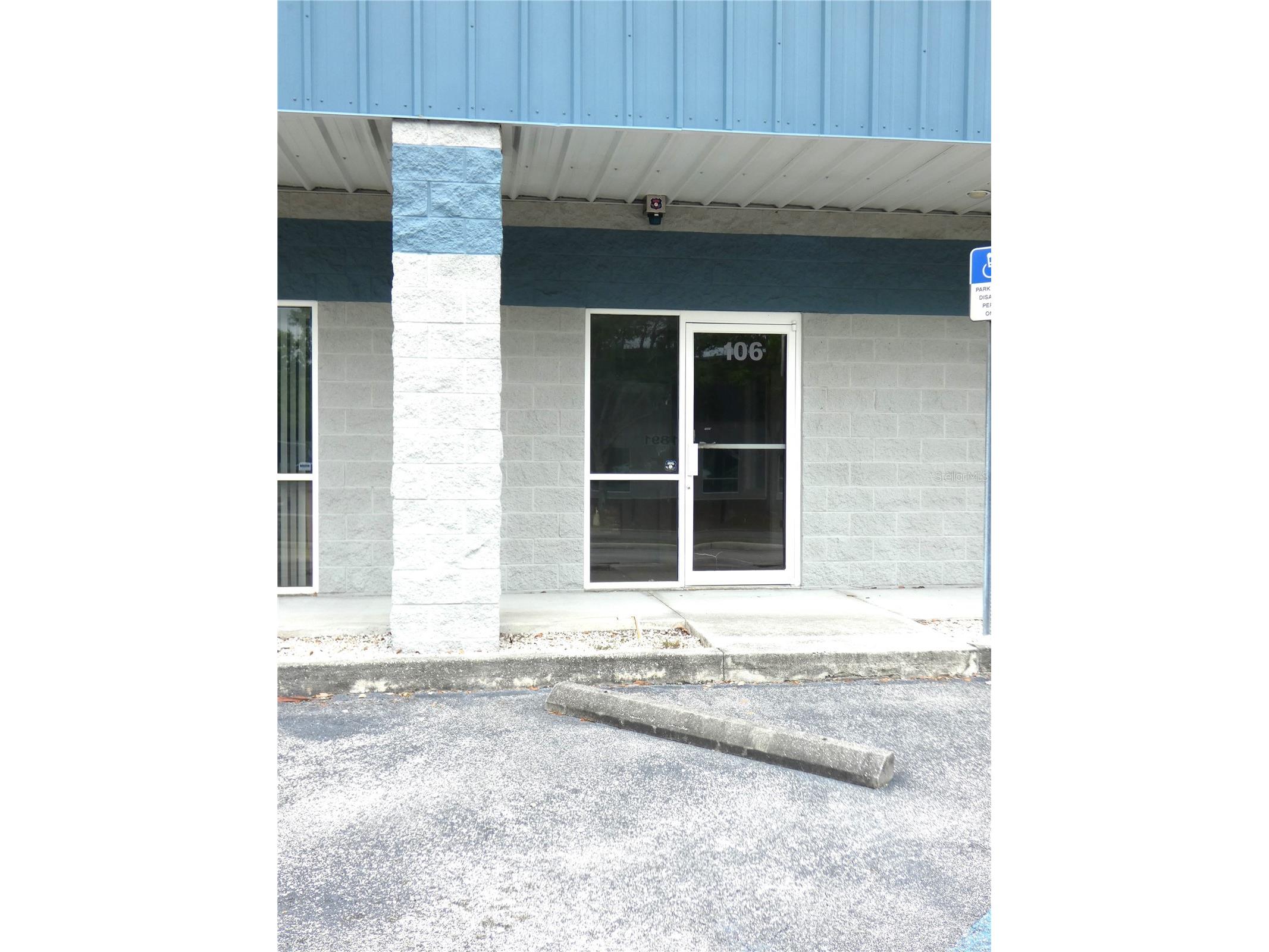1882 Porter Lake Drive #103 106 107 108 Sarasota FL 34240 A4688083 image3