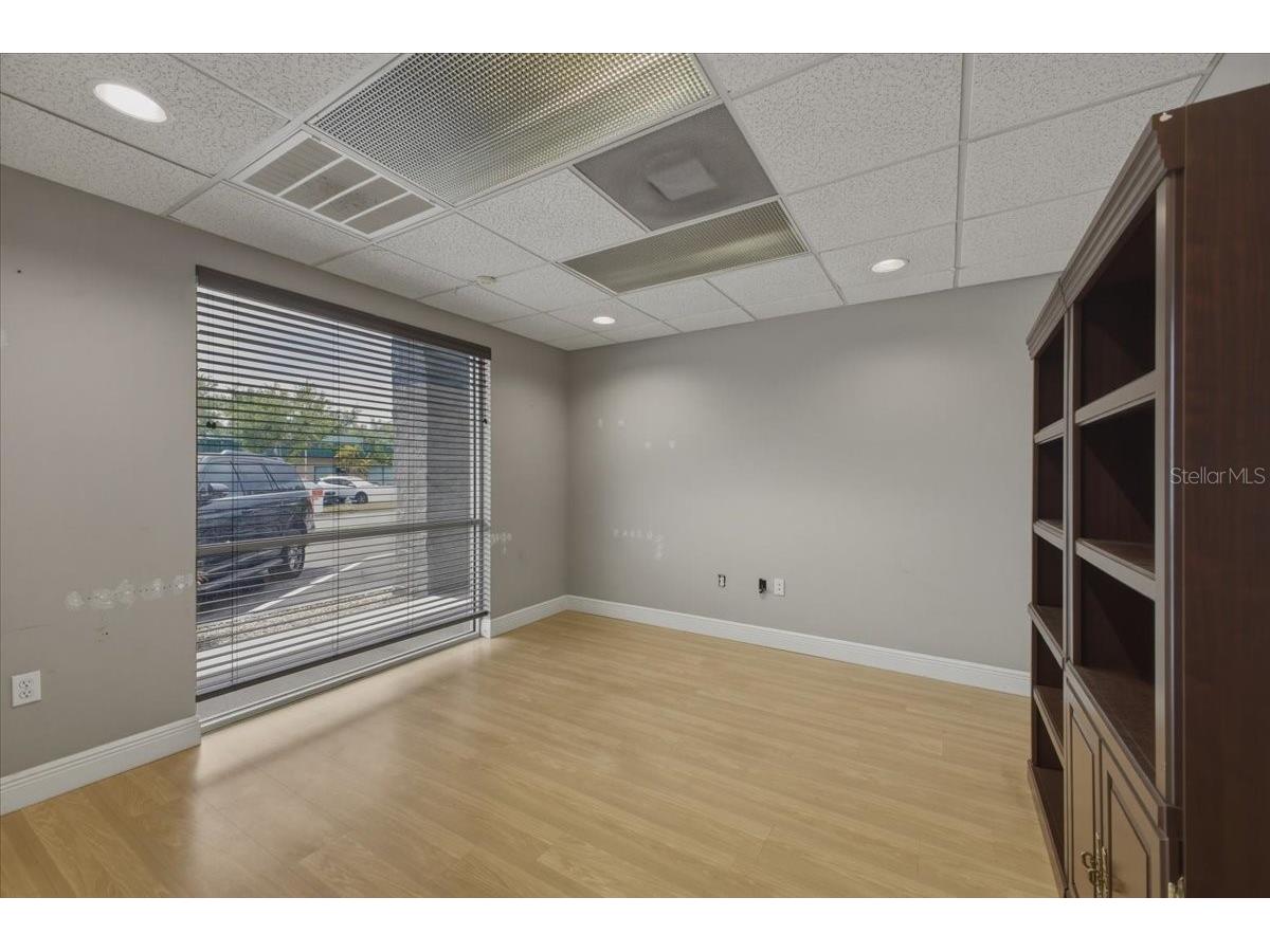 1882 Porter Lake Drive #103 106 107 108 Sarasota FL 34240 A4688083 image9