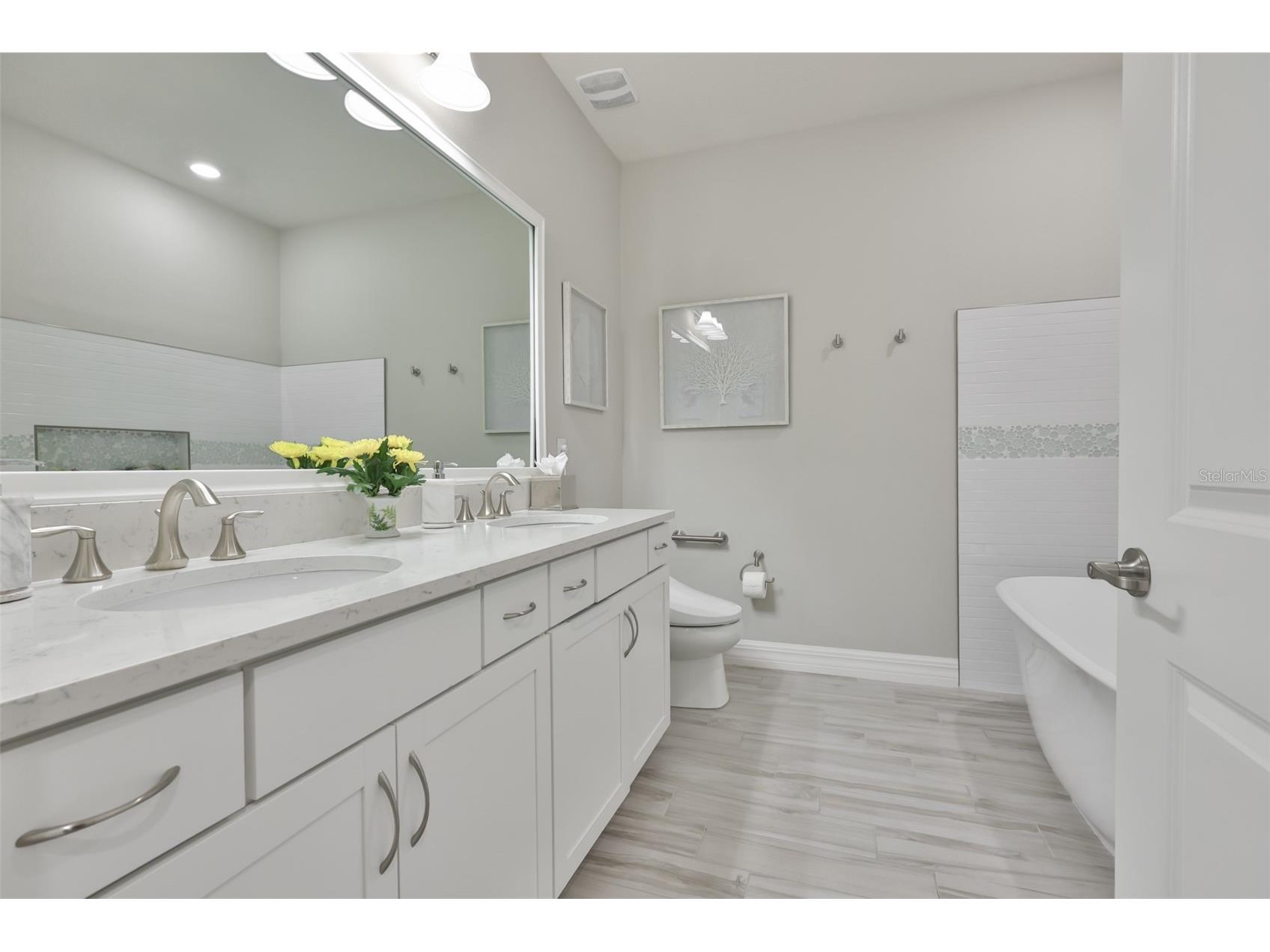 18824 Alder Glen Drive Lutz FL 33558 TB8513958 image8