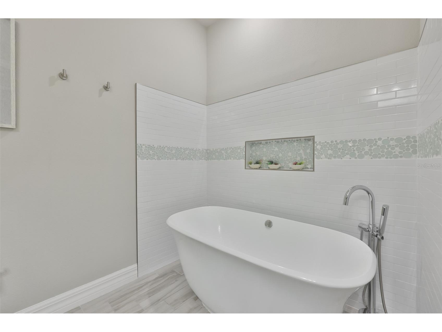 18824 Alder Glen Drive Lutz FL 33558 TB8513958 image9