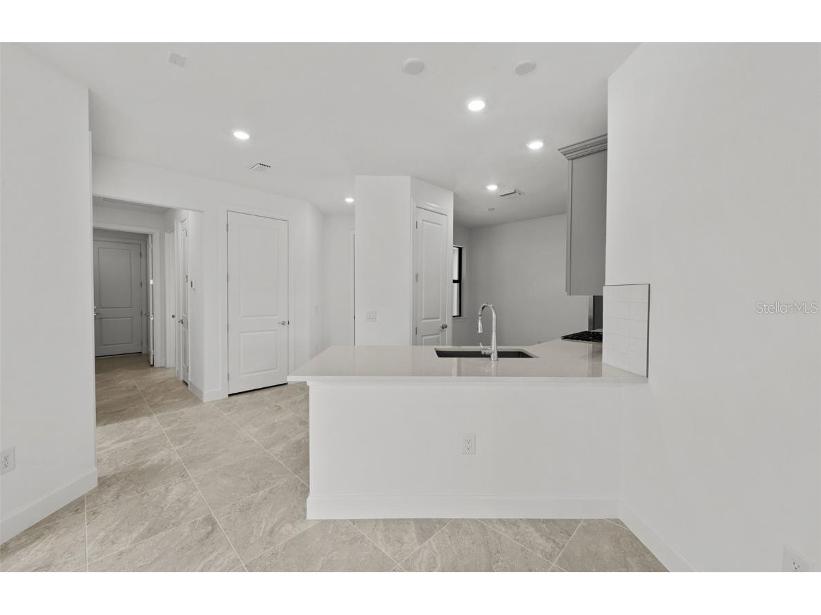 18824 Indian Rock Place Lakewood Ranch FL 34211 TB8437182 image7